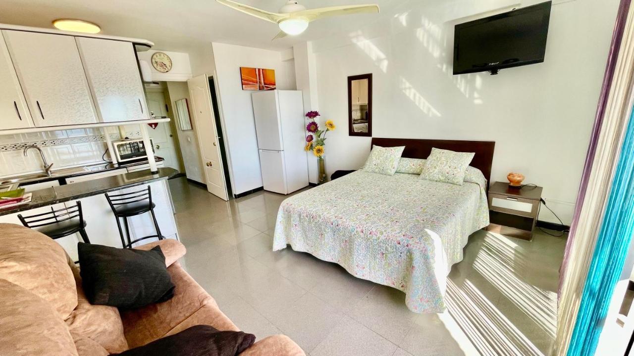Bulto Carihuela Apartment Torremolinos Exterior photo
